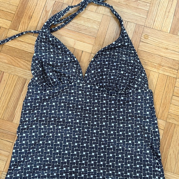 Gap swim suit - Picture 3 of 4